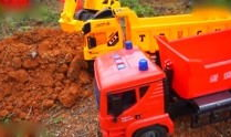 玩具挖掘机视频播放,童趣无限，探索乐趣